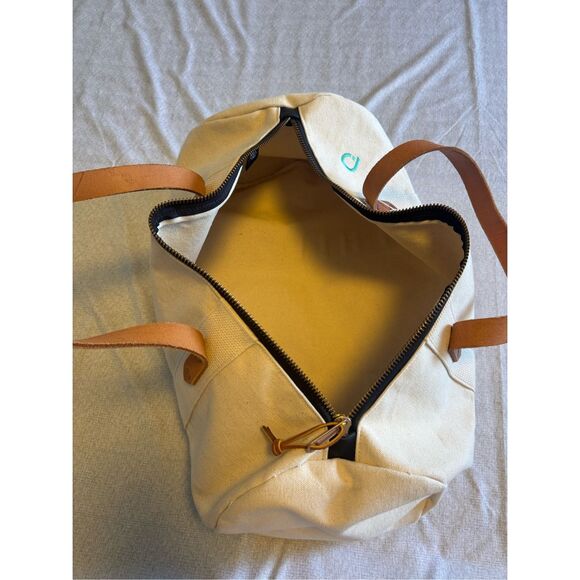 JOSHU + VELA Duffel in Canvas Small New Utility Tote Handbag - Picture 6 of 6